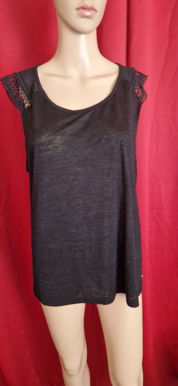 Haut noir taille XL femme