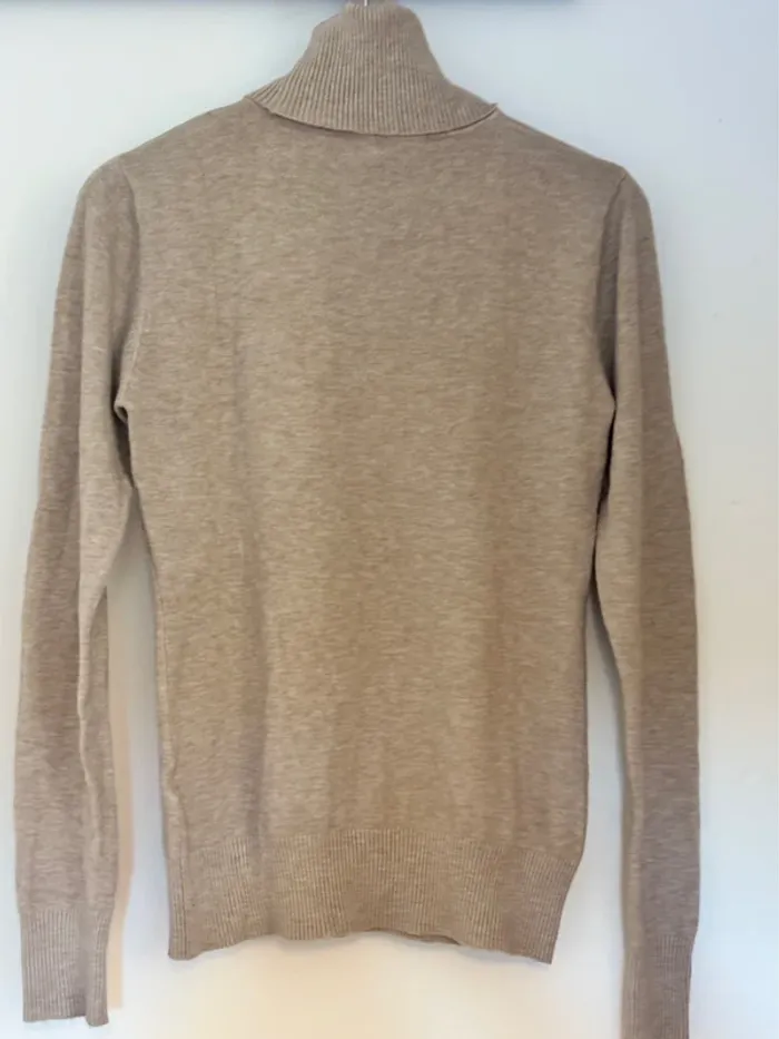 Lot 2 pulls Fashion couleurs beiges L-XL - photo numéro 4