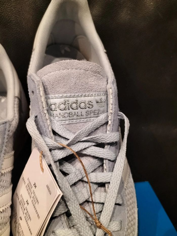 Baskets Adidas Spezial bimatières - bleu clair - photo numéro 11
