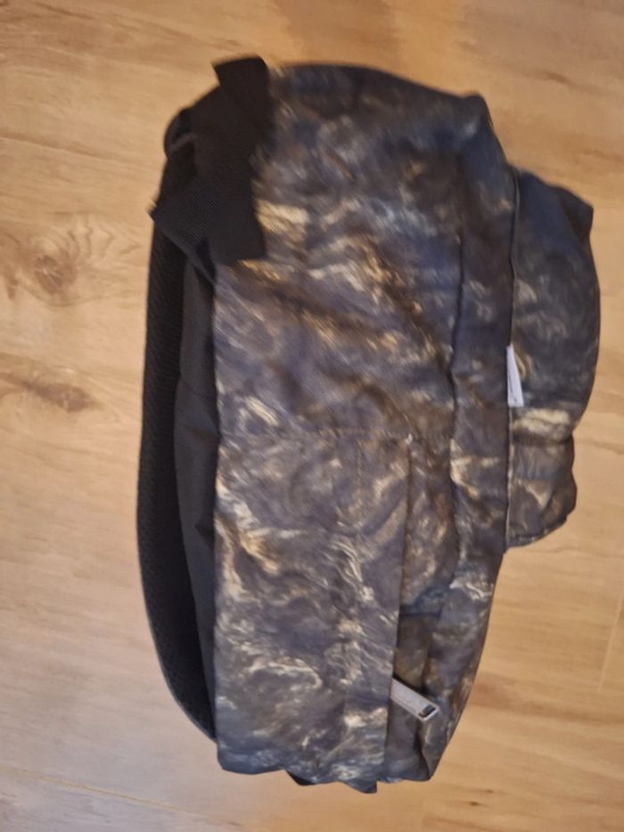 🎒 Sac à dos Snowball marbré 🎒
Cartable - photo numéro 7