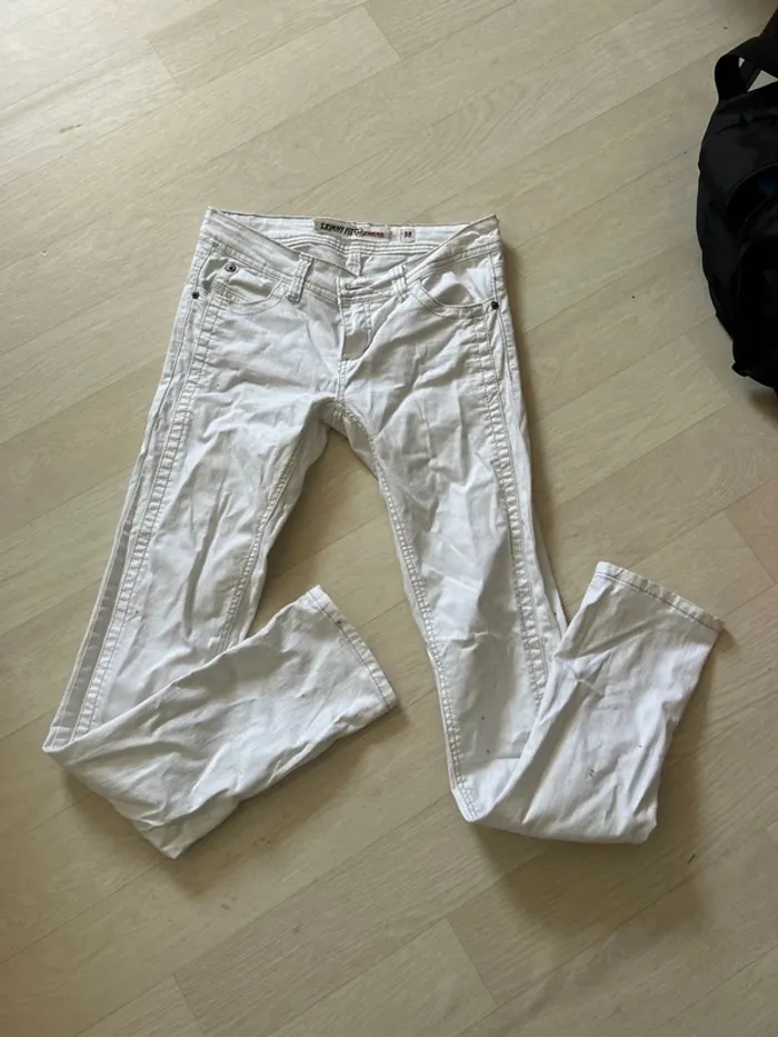 Skinny fit blanc taille basse