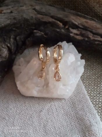 Petites créoles gouttes