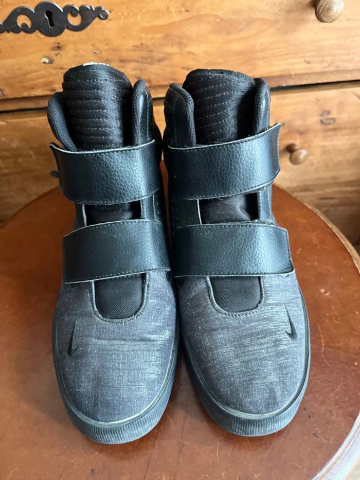 Baskets Nike taille 44 - photo numéro 4