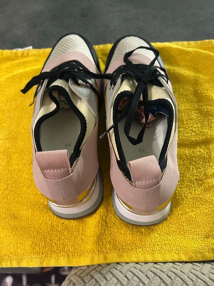 Baskets Scholl - photo numéro 8