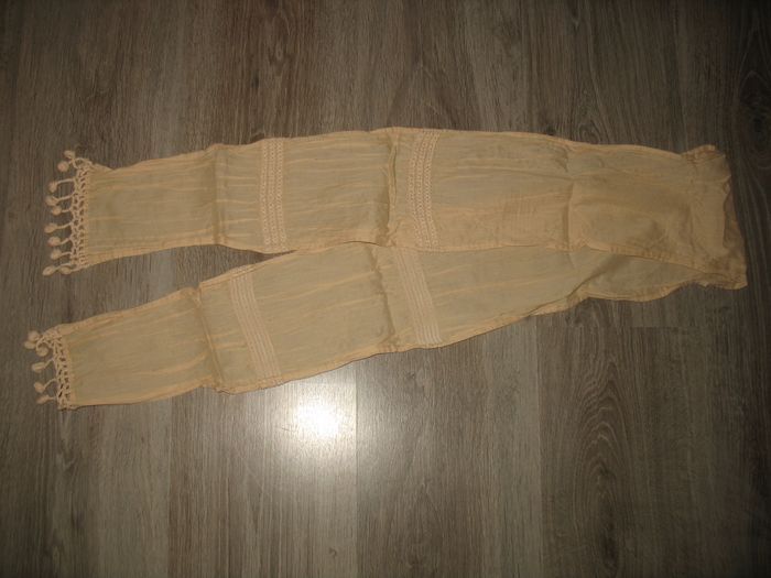 ÉCHARPE FINE BEIGE FILLE - 4 / 6 ANS - n°15 - photo numéro 2