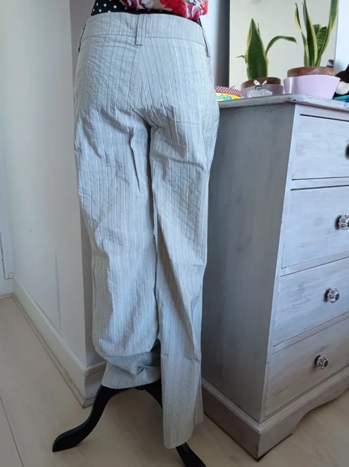 Pantalon grise, Maison de Famille 40 - photo numéro 4