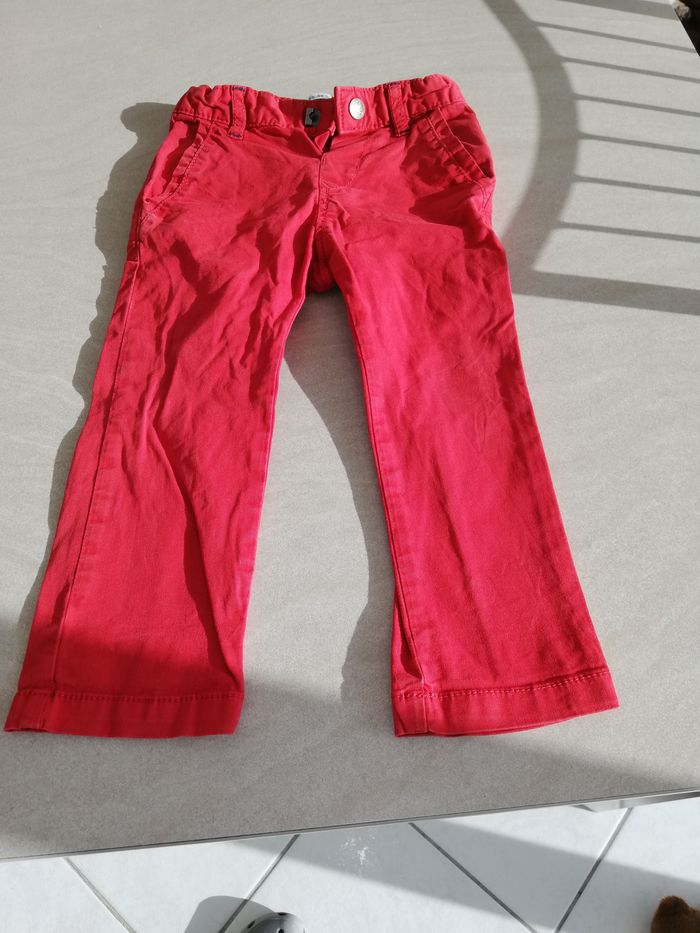 Un magnifique lot de 8 vêtements de MARQUE garçon 18 mois - photo numéro 2