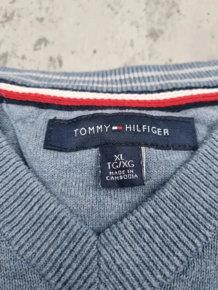 Pull col V Tommy Hilfiger bleu clair – Taille XL Homme - photo numéro 6