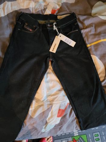 Jeans slim diesel neuf brut