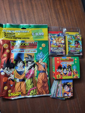Lot Dragon ball Universal collection, classeur et Display scellé, cartes + 2 deck 2018