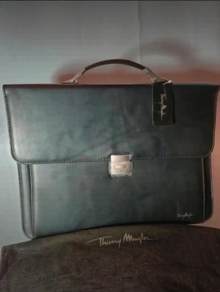 Sac malette Thierry Mugler neuf - photo numéro 2
