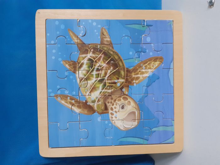 Puzzle bois représentant une tortue