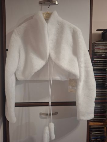 Bolero neuf jamais porté taille 38