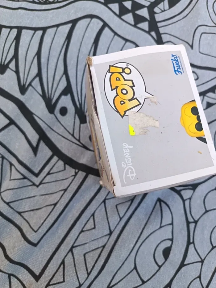 Funko pop pluto ( boite abîmé ) - photo numéro 3