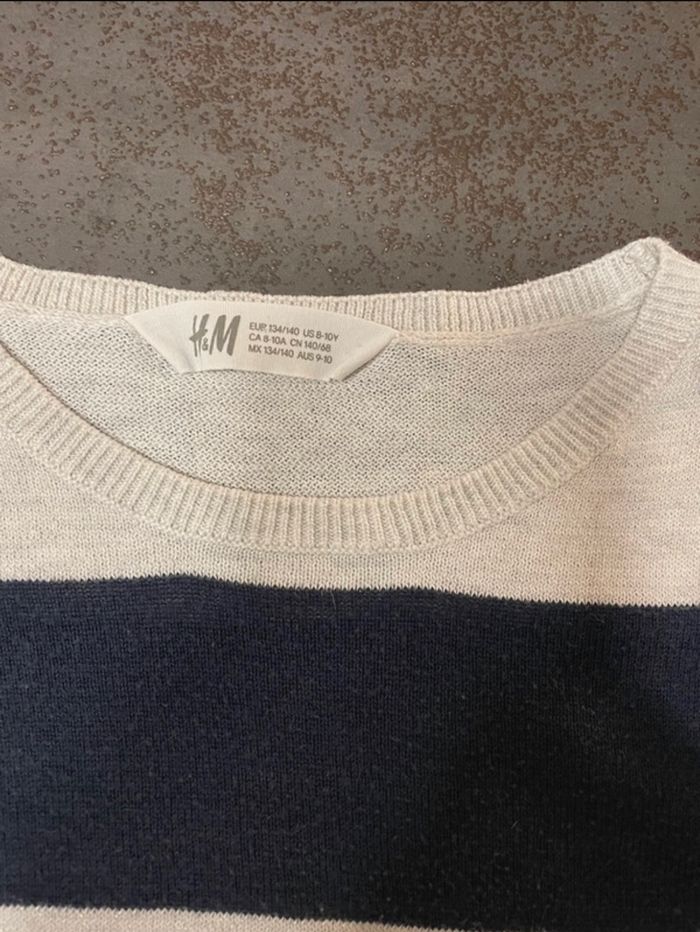Pull fille H&M 8-10 ans - photo numéro 2