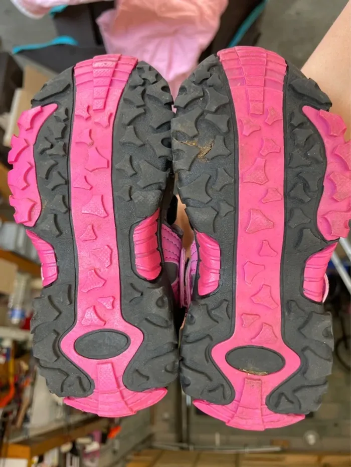 Chaussures fille taille 24 - photo numéro 3