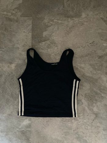 Top court sans marque taille 36