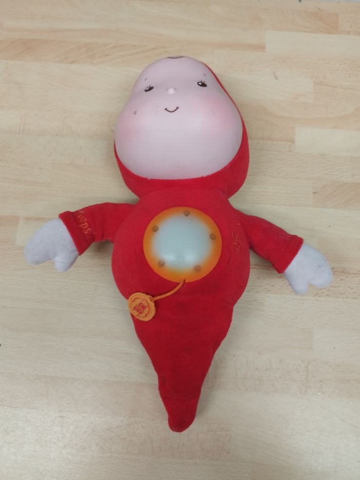 doudou luciole Colas, un adorable compagnon lumineux pour les tout-petits. - photo numéro 3