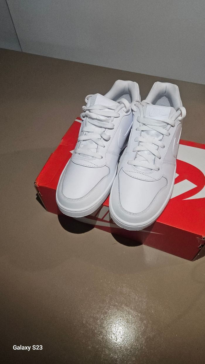 Basket nike - photo numéro 3