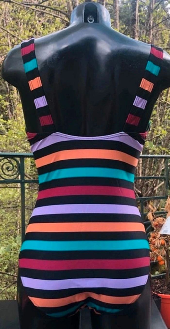 Maillot de bain 1 pièce T42B - photo numéro 2