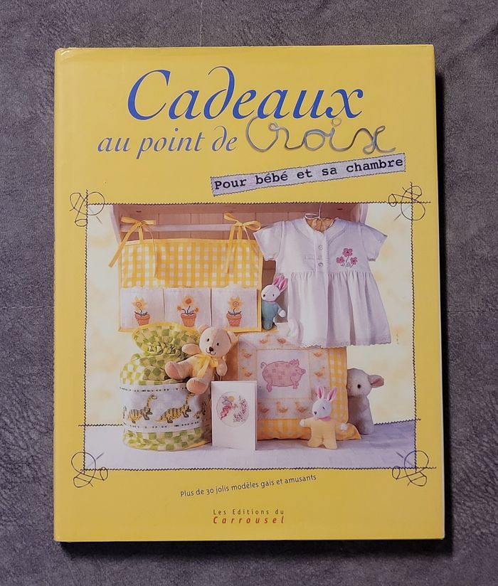 Cadeaux au point de croix - Pour bébé et sa chambre Sandra Hardy