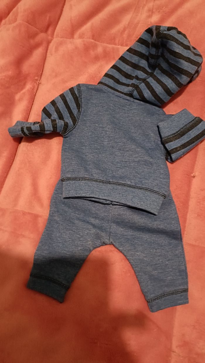 Ensemble survêtement bleu - photo numéro 3