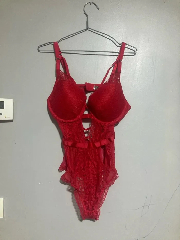 Body rouge Secret Passions – 85D
