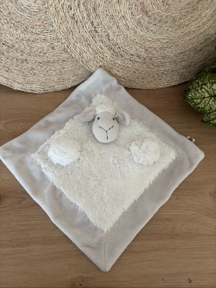 Doudou plat mouton blanc gris bouchara