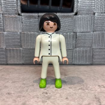 Personnage figurine femme playmobil