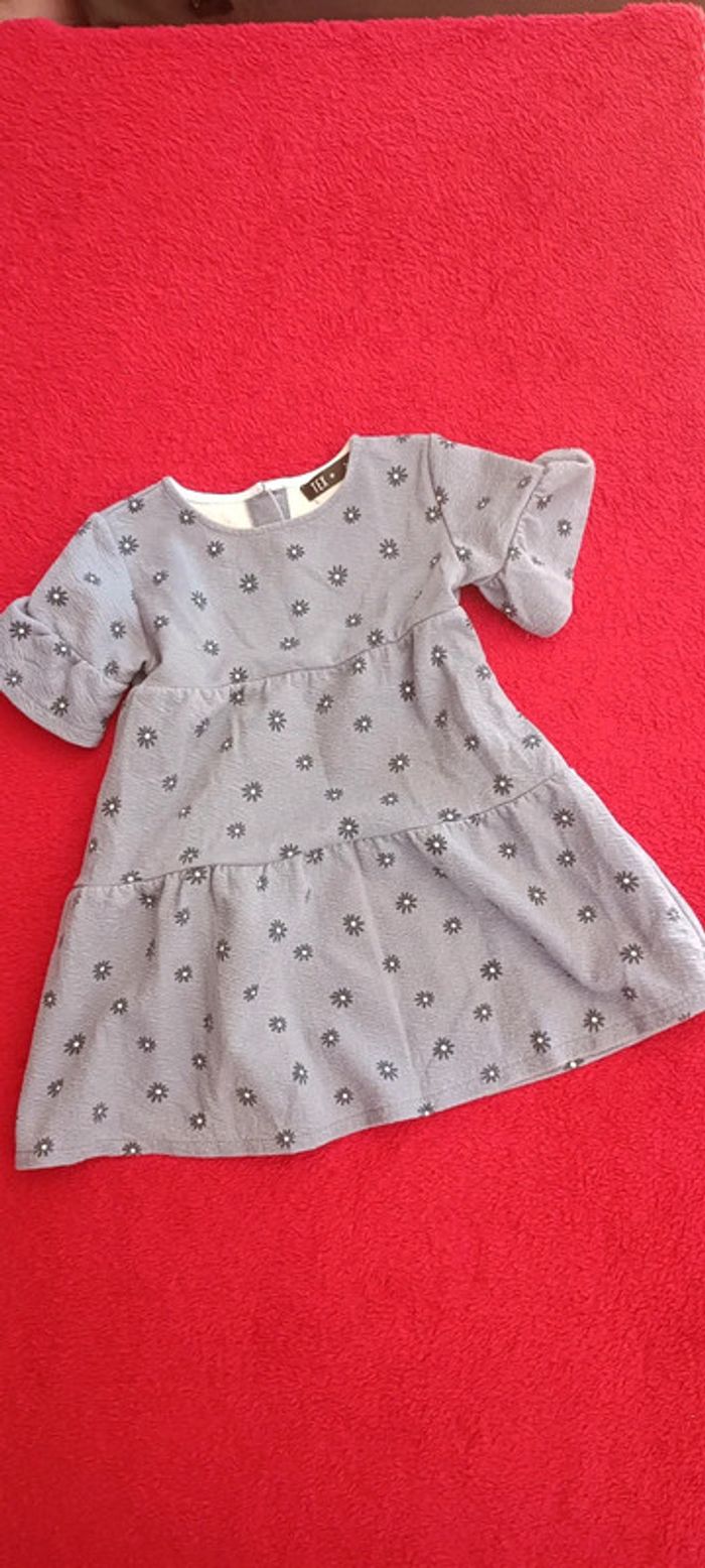 Robe a fleur - photo numéro 2