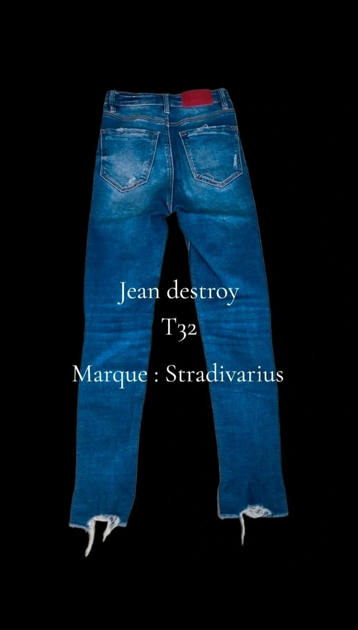Jean Stradivarius femme Taille 32 - photo numéro 2