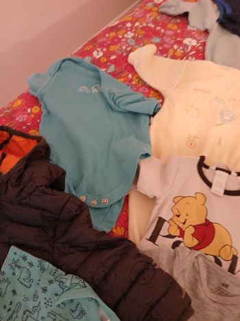 Lots vêtements bébé 6 à 12 mois