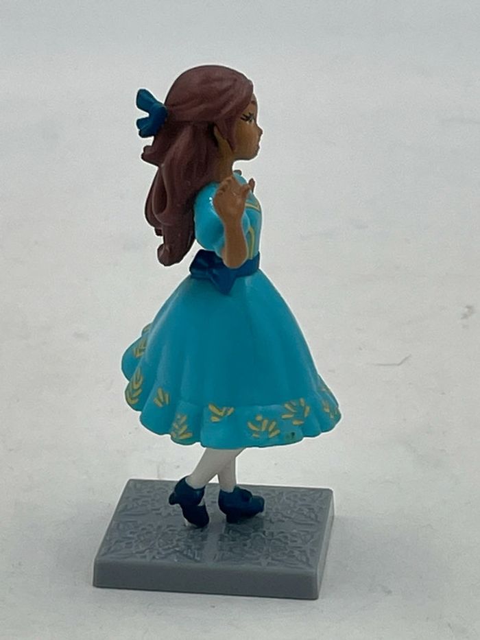 Figurine Disney Princesse Isabelle d’Elena Avalor Jakks Pacific 8 cm - photo numéro 2