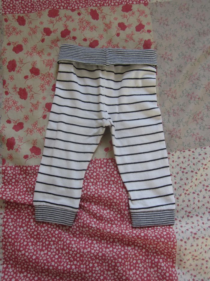 Legging blanc rayé noir 6 mois - photo numéro 2
