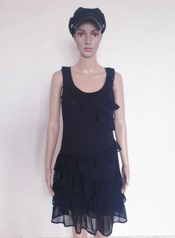 Magnifique robe à volants noire