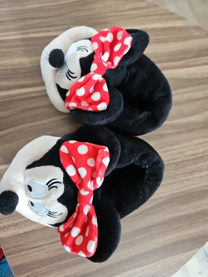 Chaussons Minnie - photo numéro 3