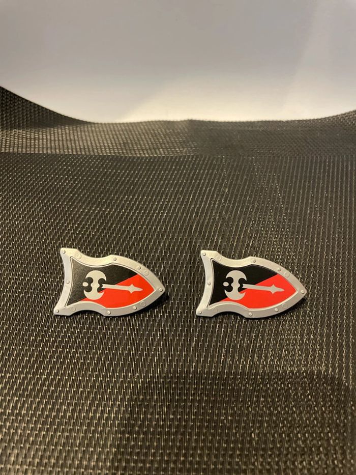 Playmobil lot 2 boucliers chevalier motif hallebarde hache moyen âge pièces détachées - photo numéro 2