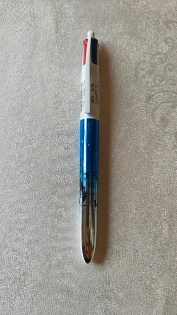 Stylo Bic 4 couleurs Neuf Disneyland Paris Mickey Fantasia Irisé