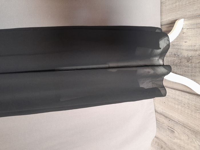 Robe, - photo numéro 3