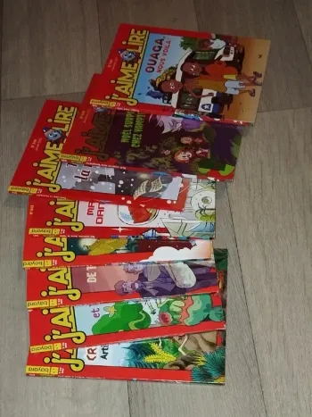 Lot de 8 magazines J’aime lire année 2021-22 L053