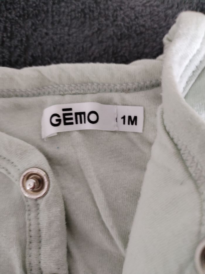Ensemble 1 mois Gémo - photo numéro 9