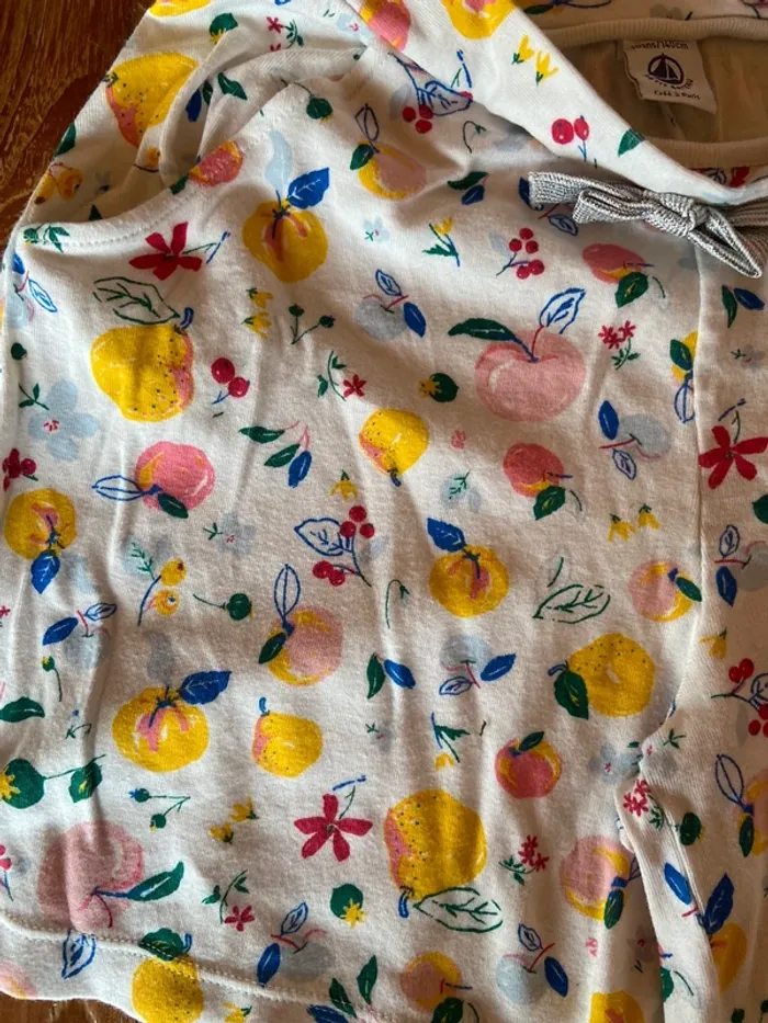 Short Petit Bateau - photo numéro 2