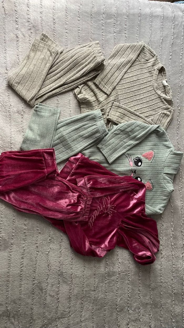 Lot 3 ensembles filles 5 ans