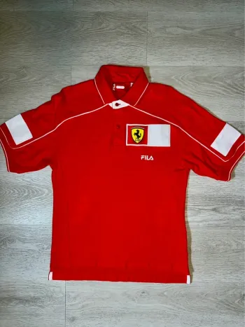 Polo Fila x Ferrari