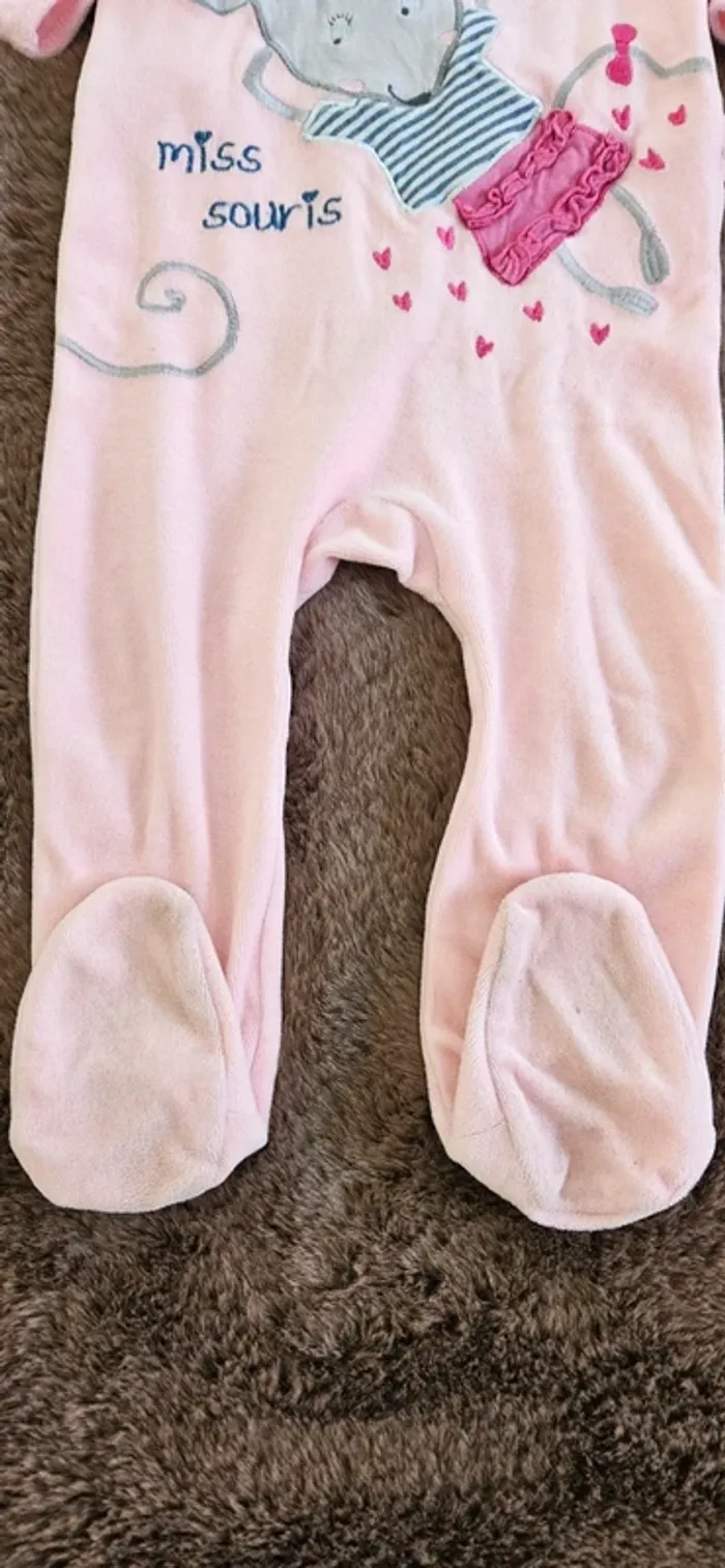 Lot de pyjama velours 18 mois disney minnie - photo numéro 7