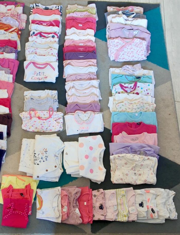 Gros lot vêtements 9 mois fille - photo numéro 3