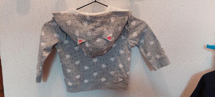 Joli lot bébé fille 18 m Grain de blé Kiabi grenouillères body gilet pantalon très bon état - photo numéro 13