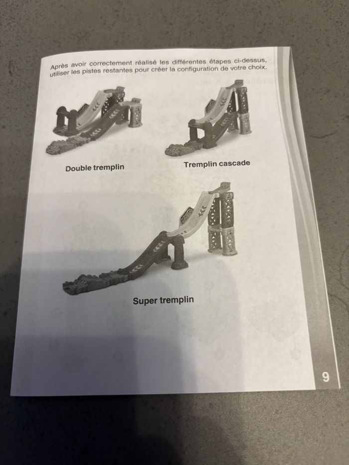 Tut tut bolides « tremplin cascades de l’extrême » de vtech - photo numéro 2