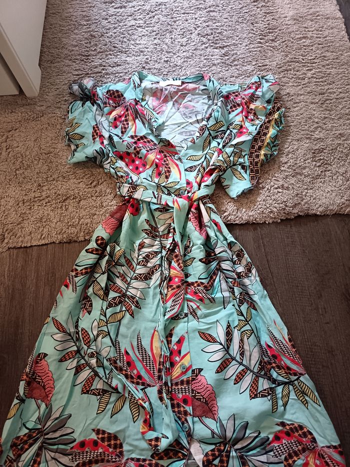 Robe taille 36/38 - photo numéro 3