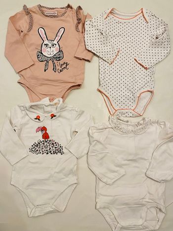 Lot 4 bodies manches longues fille 9 mois